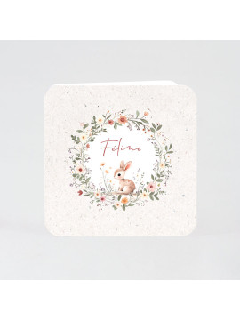 Faire-part naissance couronne de fleurs et petit lapin